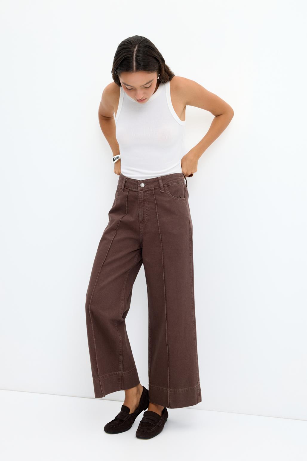 Pantalon en gabardine bleu marine à double revers